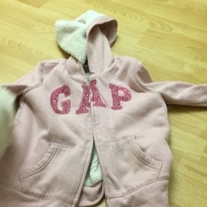 Girls pink Gap Sweathirt